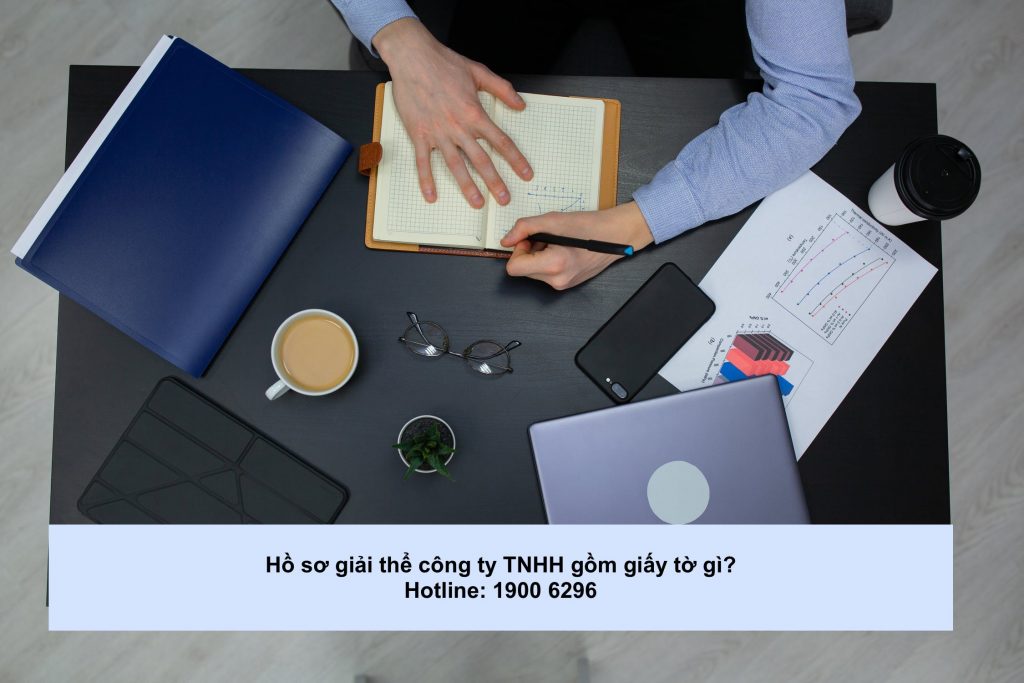 Hồ sơ giải thể công ty TNHH gồm giấy tờ gì?